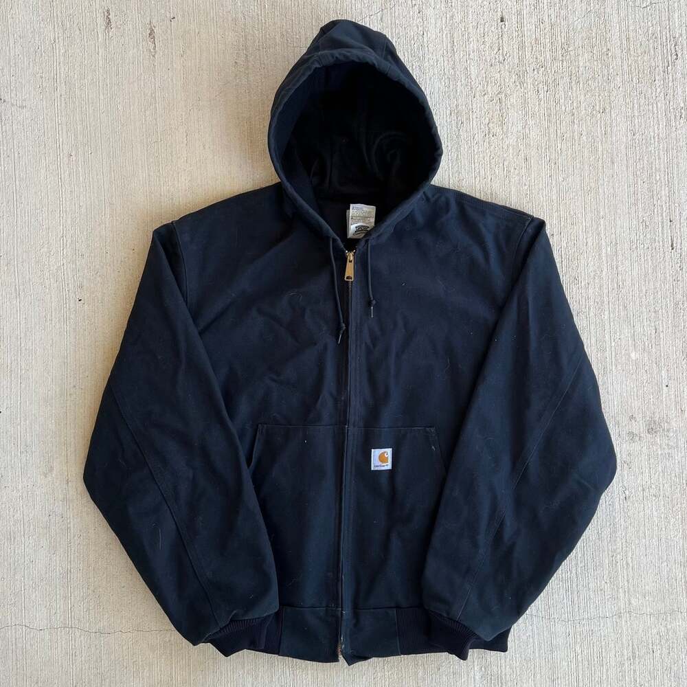 Carhartt J131 BLK black hooded work wear jacket